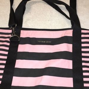 Victoria's Secret Bags - Victoria’s Secret tote bag Victoria's Secret Bags - Victoria’s Secret tote bag